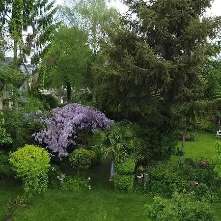 Maison Historique Du 15eme Siecle Avec Jardin A - Fr-1-497-135 *
