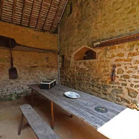 Maison Historique Du 15eme Siecle Avec Jardin A - Fr-1-497-135 * La Carneille