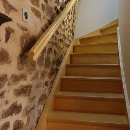 Maison Historique Du 15eme Siecle Avec Jardin A - Fr-1-497-135 La Carneille