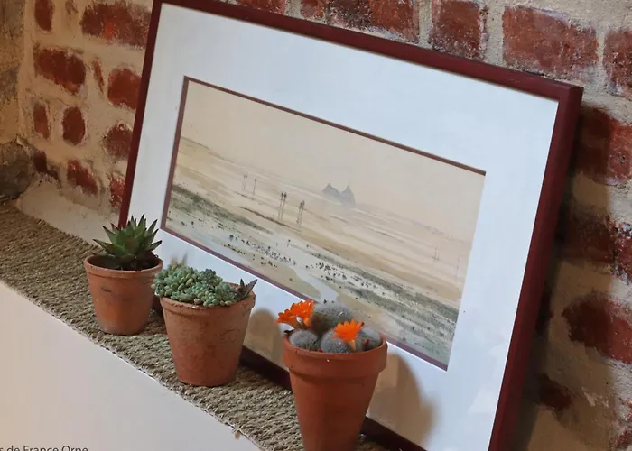 Maison Historique Du 15eme Siecle Avec Jardin A - Fr-1-497-135 La Carneille